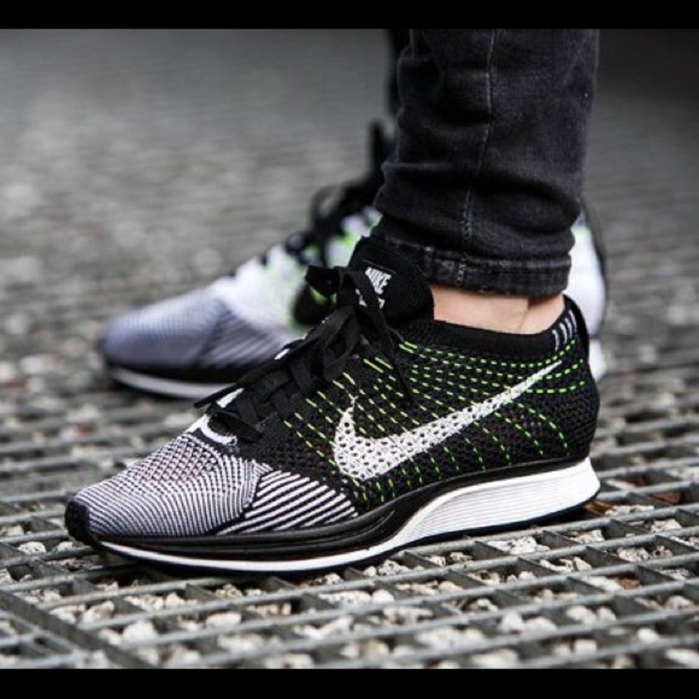 Nike flyknit volt racer shoes